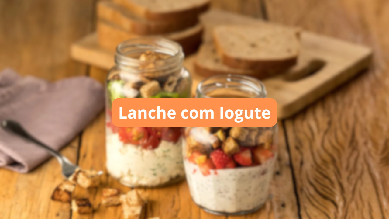 Lanche de Iogurte com Frutas Vermelhas: Saudável, Rápido e Nutritivo